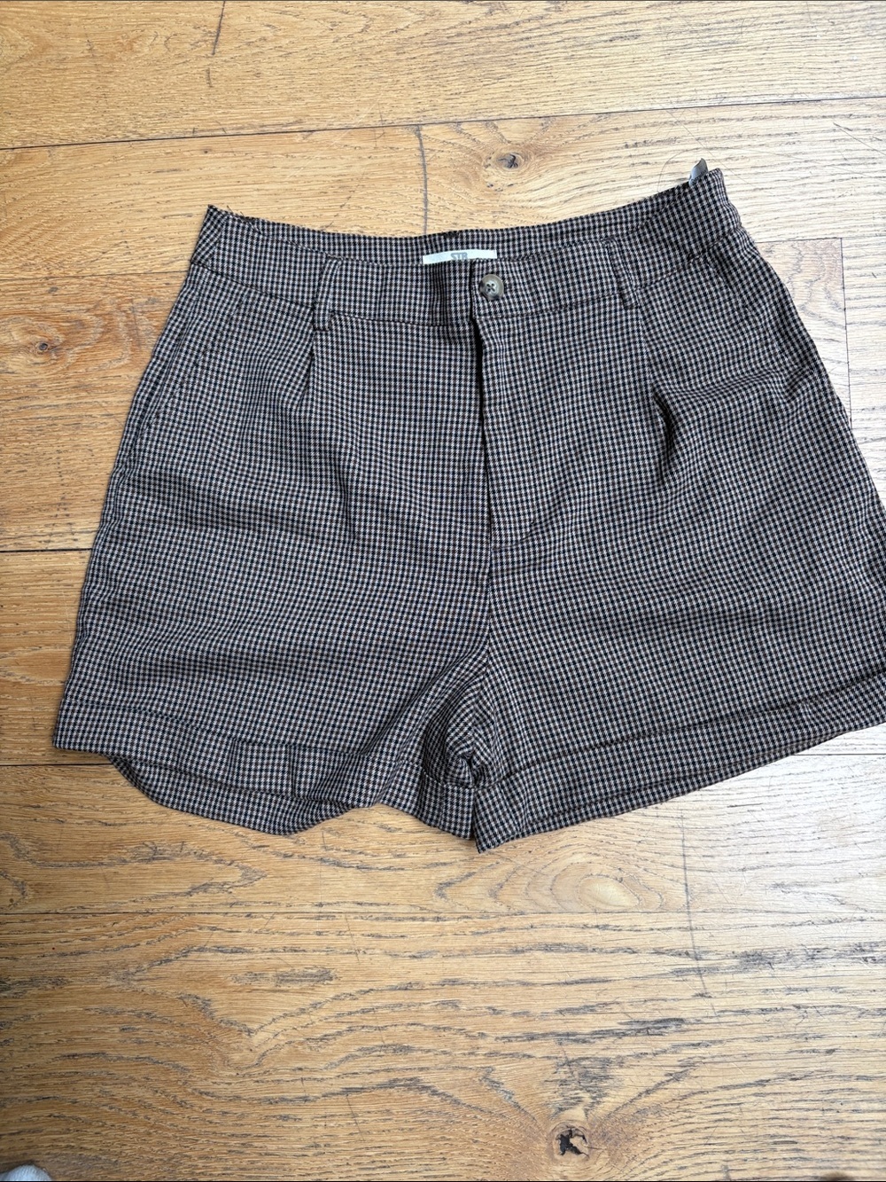 Stradivarius Shorts. Size 10